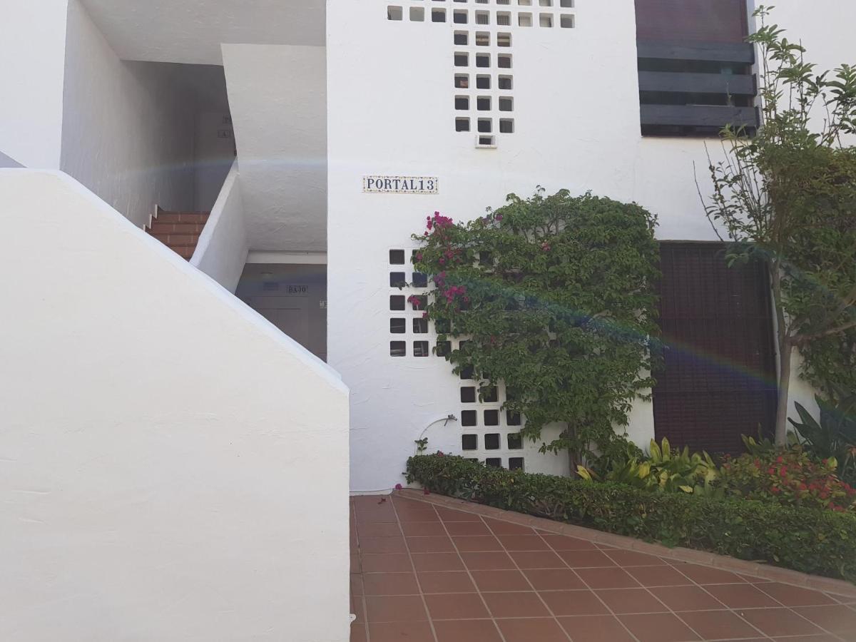 Apartamento La Maestranza Marbella Exterior foto